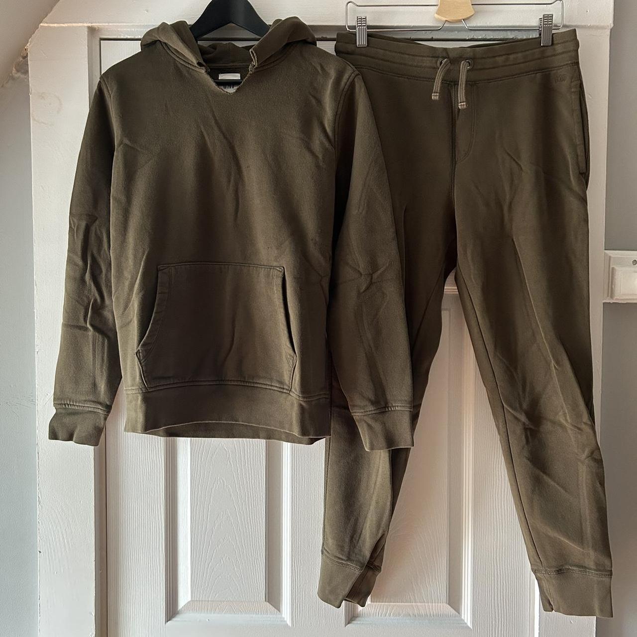 Gap olive green online hoodie