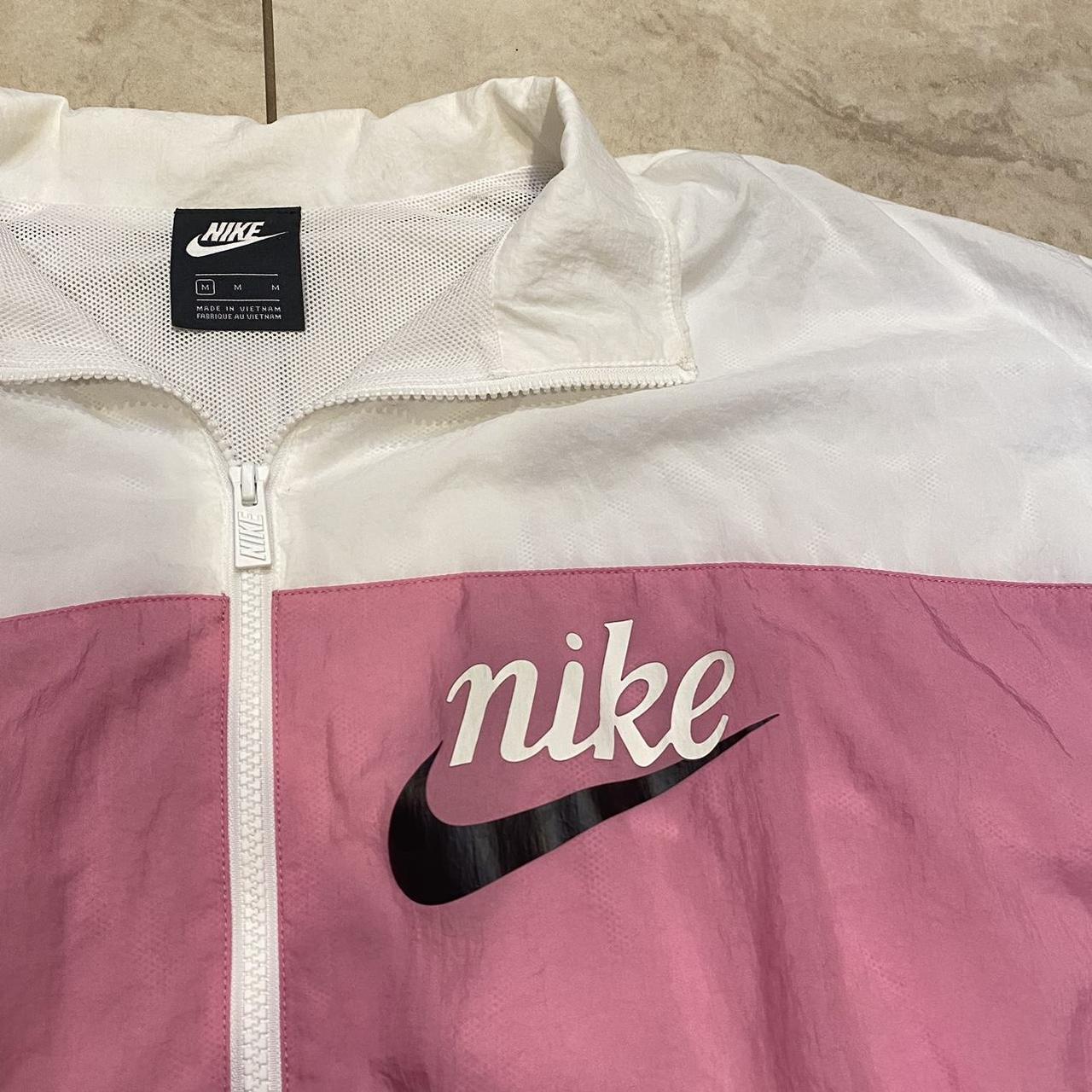 Nike pink and white sales jacket