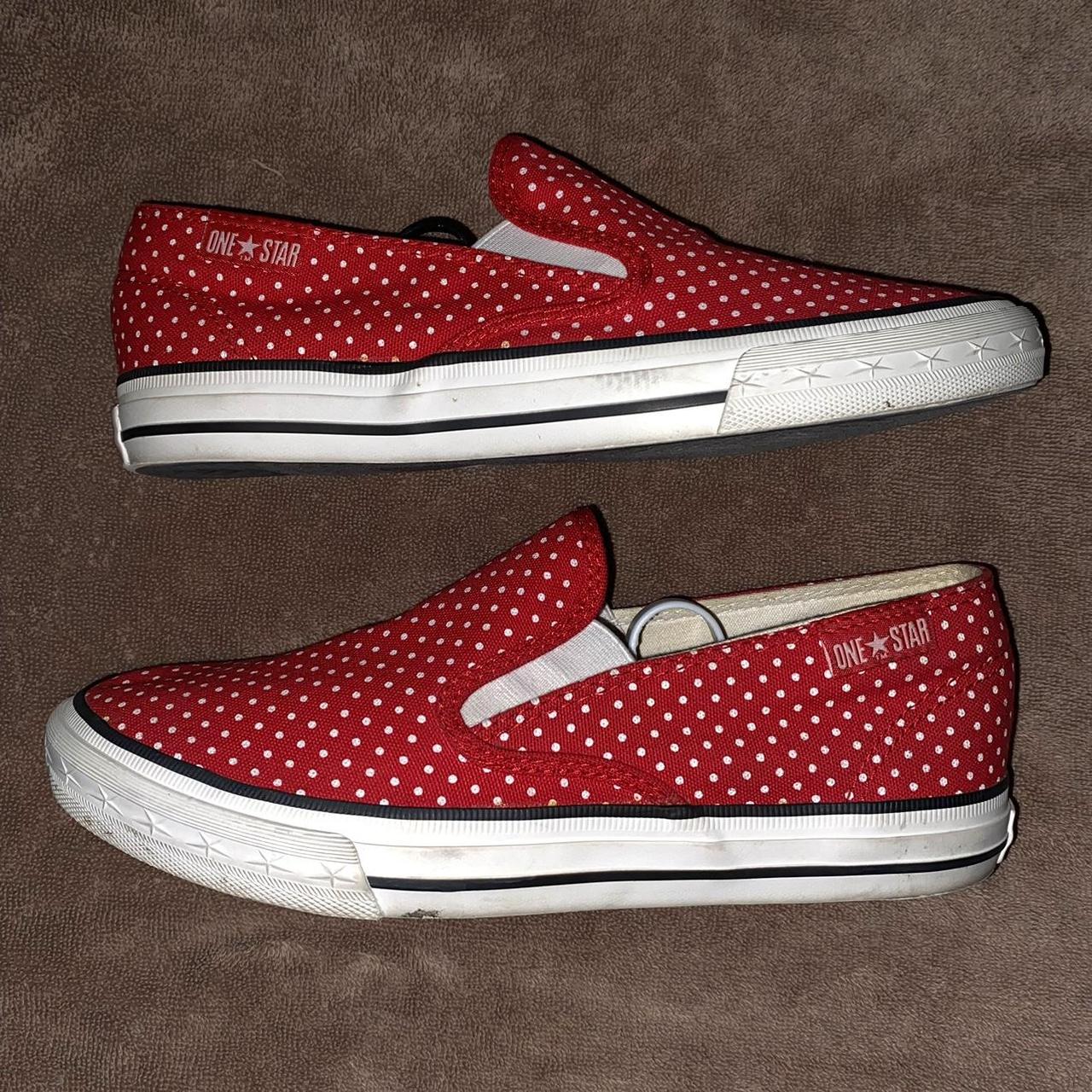 Red polka dot converse online