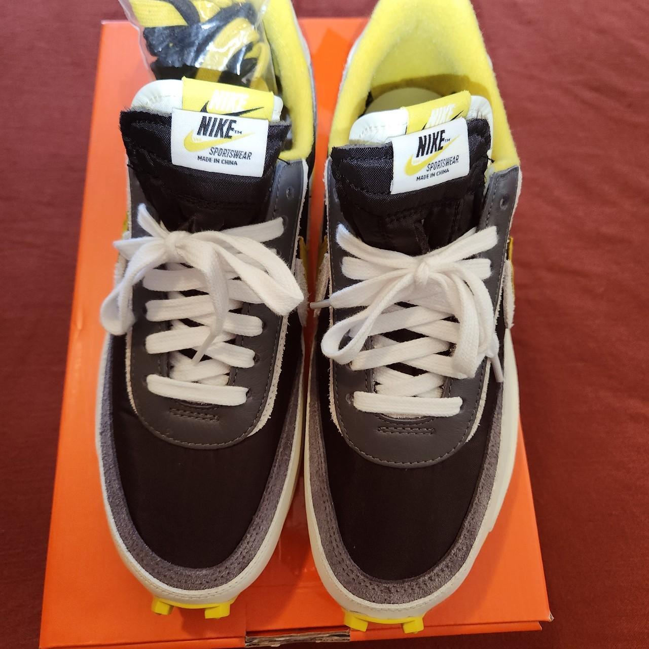 buy nike waffle sacai