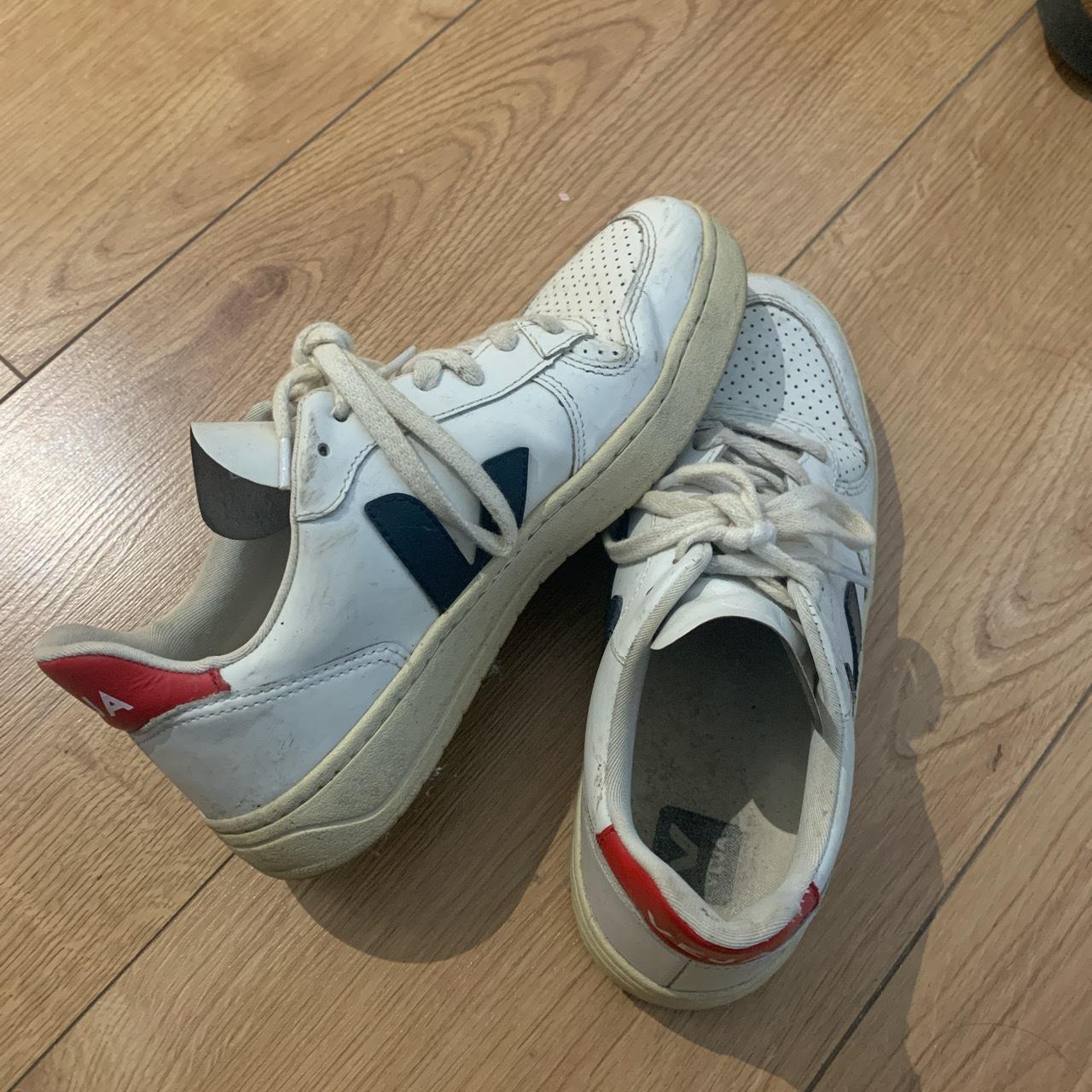 farfetch veja trainers