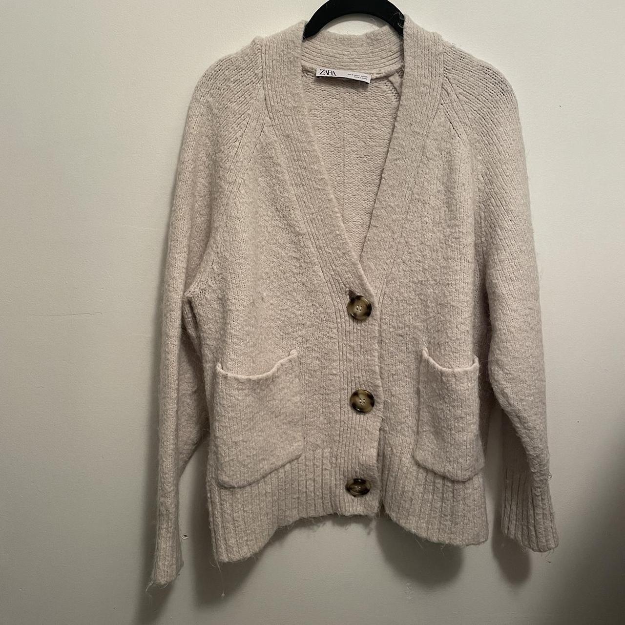 Zara long cardigan - Depop