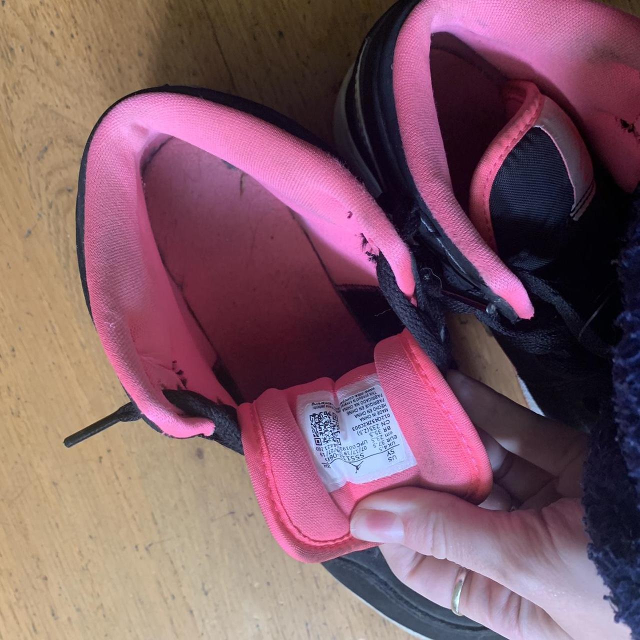 womens jordan 1 black and pink