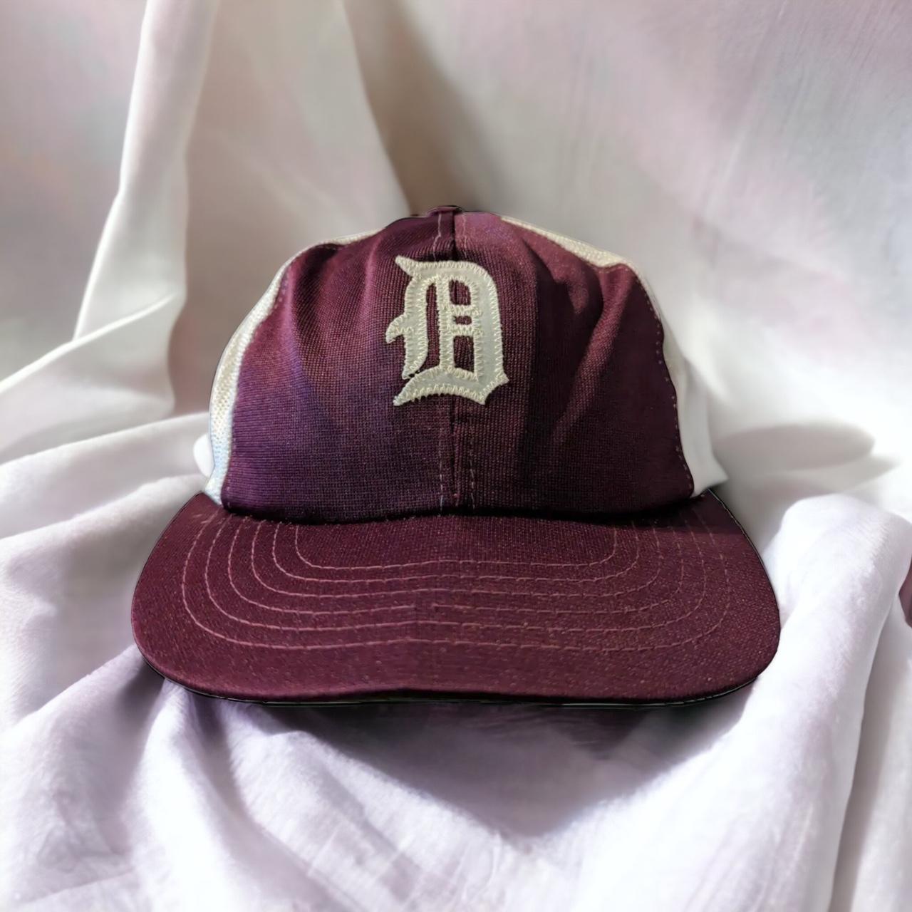 burgundy detroit tigers hat