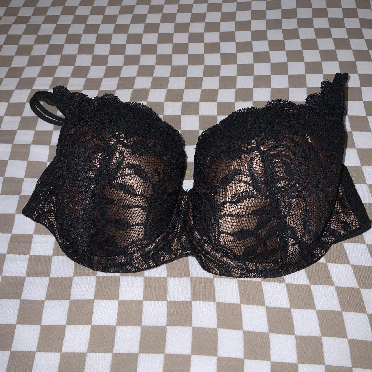 item listed by thriftingisuplifting