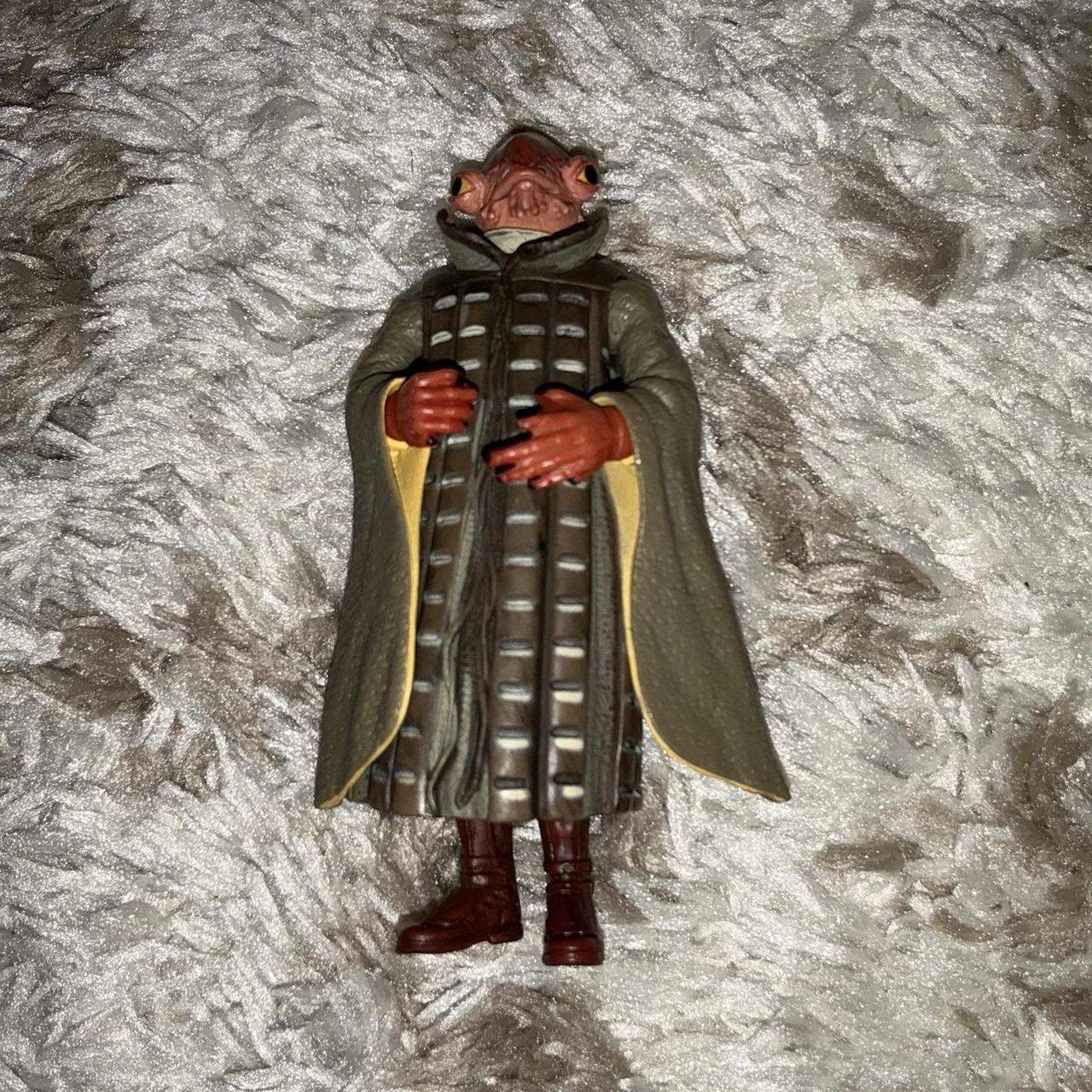 item listed by thriftingisuplifting