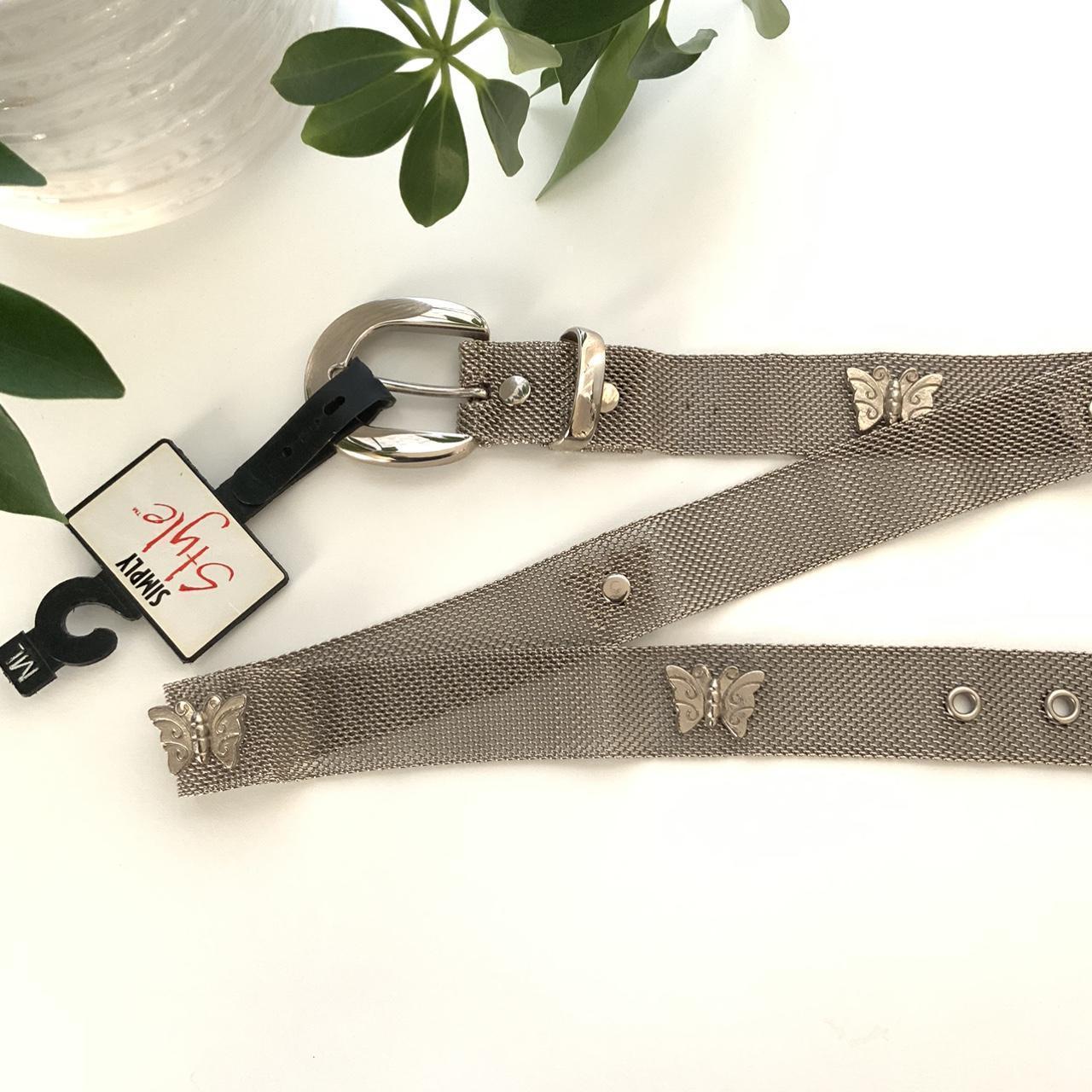 item listed by thriftingisuplifting