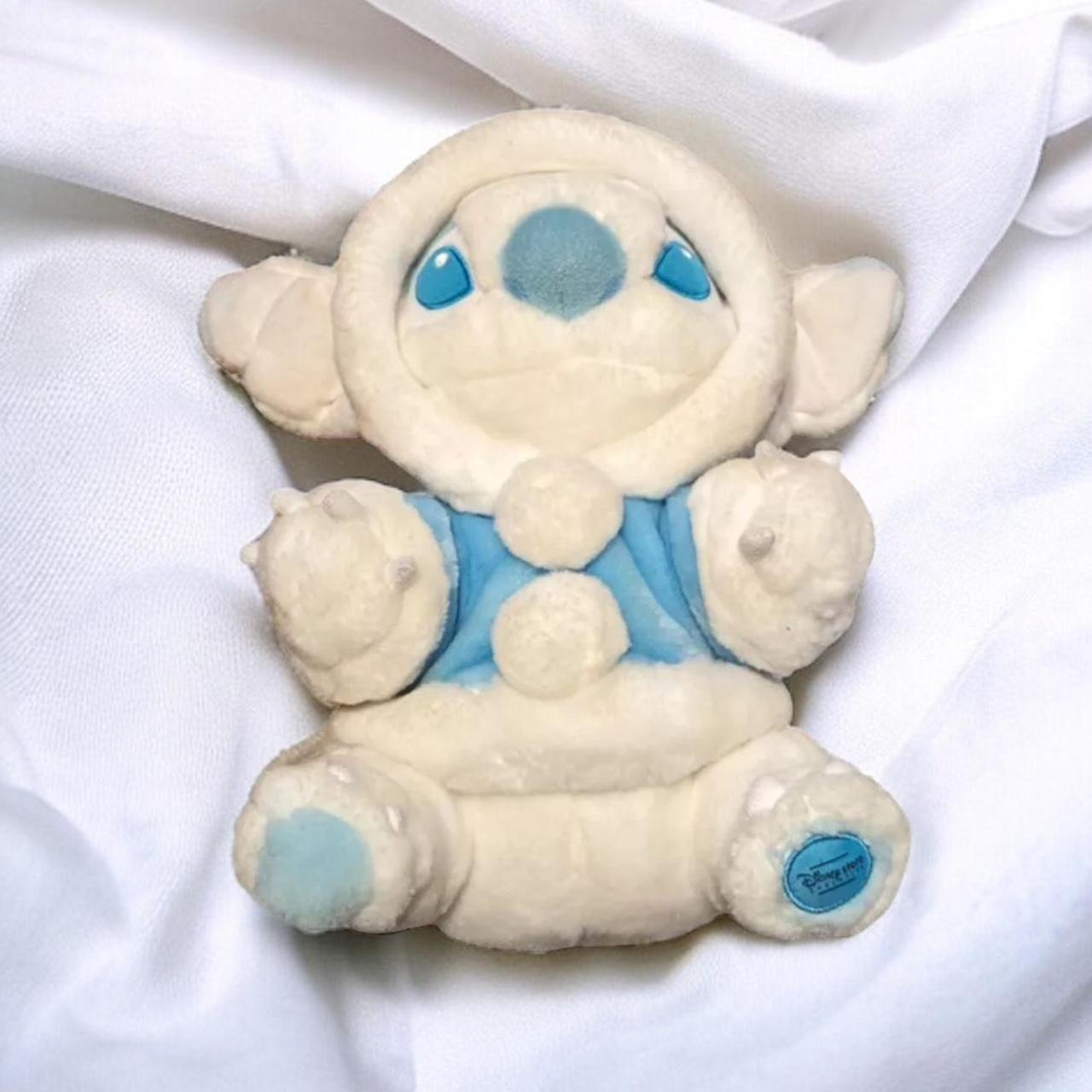 item listed by thriftingisuplifting