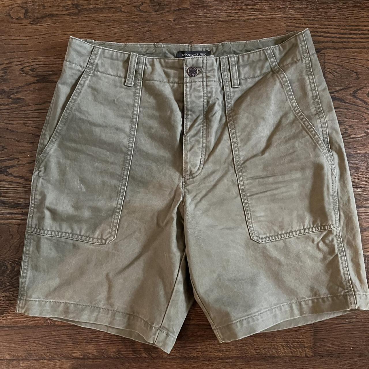 Banana Republic Men's Shorts | Depop