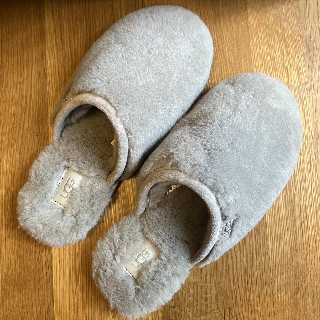 Ugg fluffette slipper size clearance 9