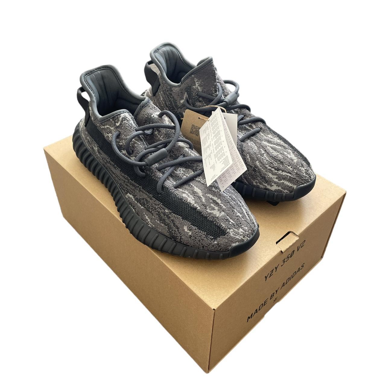 yeezy black and silver