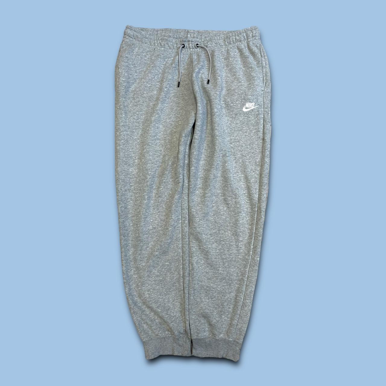 VINTAGE 00s NIKE BAGGY SWEATPANTS GREY condition Depop