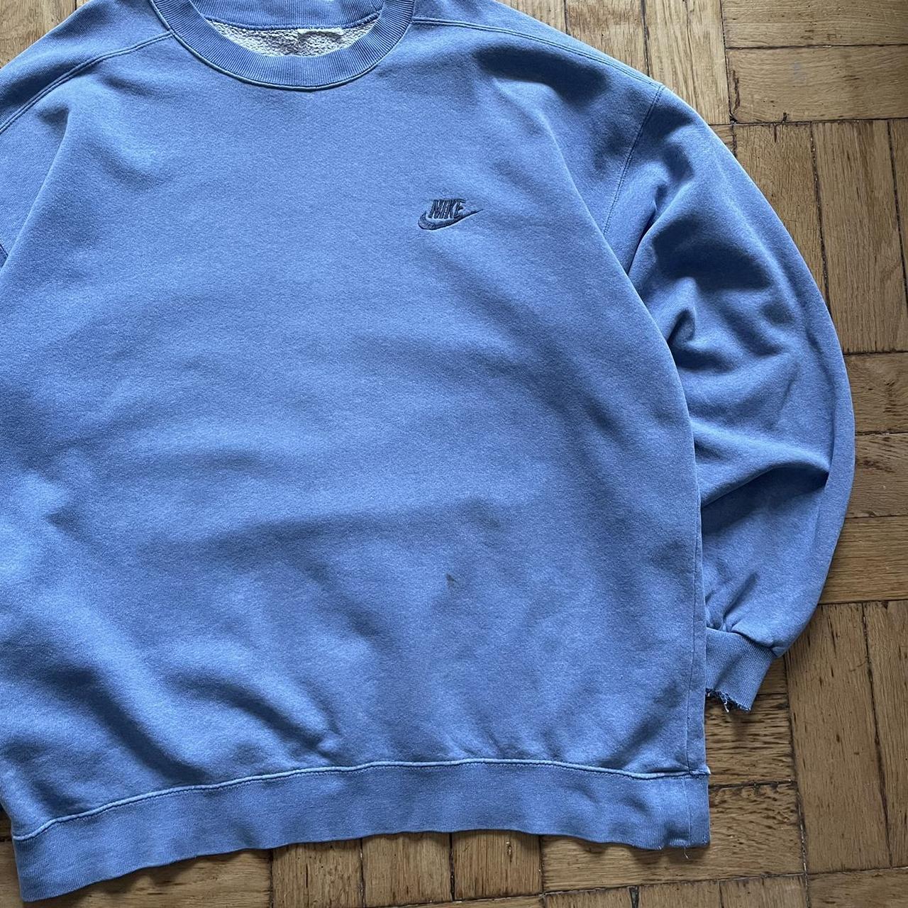 Light blue nike online sweater vintage