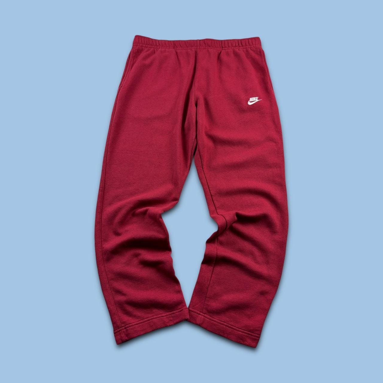 NIKE BAGGY SWEATPANTS BURGUNDY very good. some