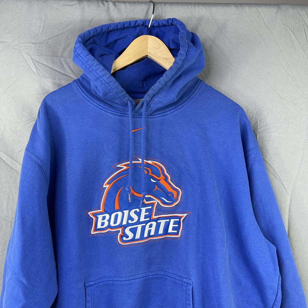 Vintage Early 2000s Boise State Broncos Nike Center... - Depop