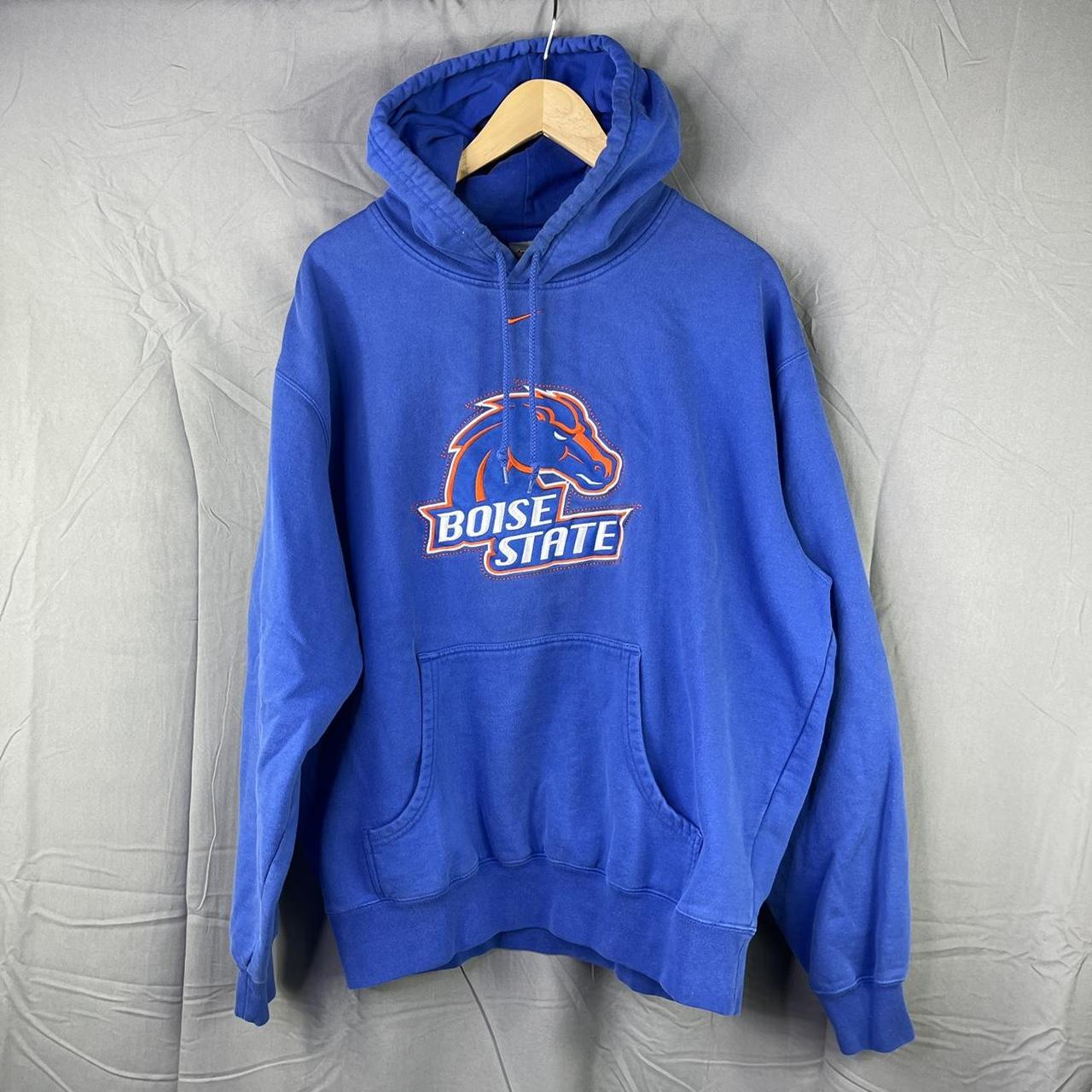 Vintage Early 2000s Boise State Broncos Nike Center... - Depop