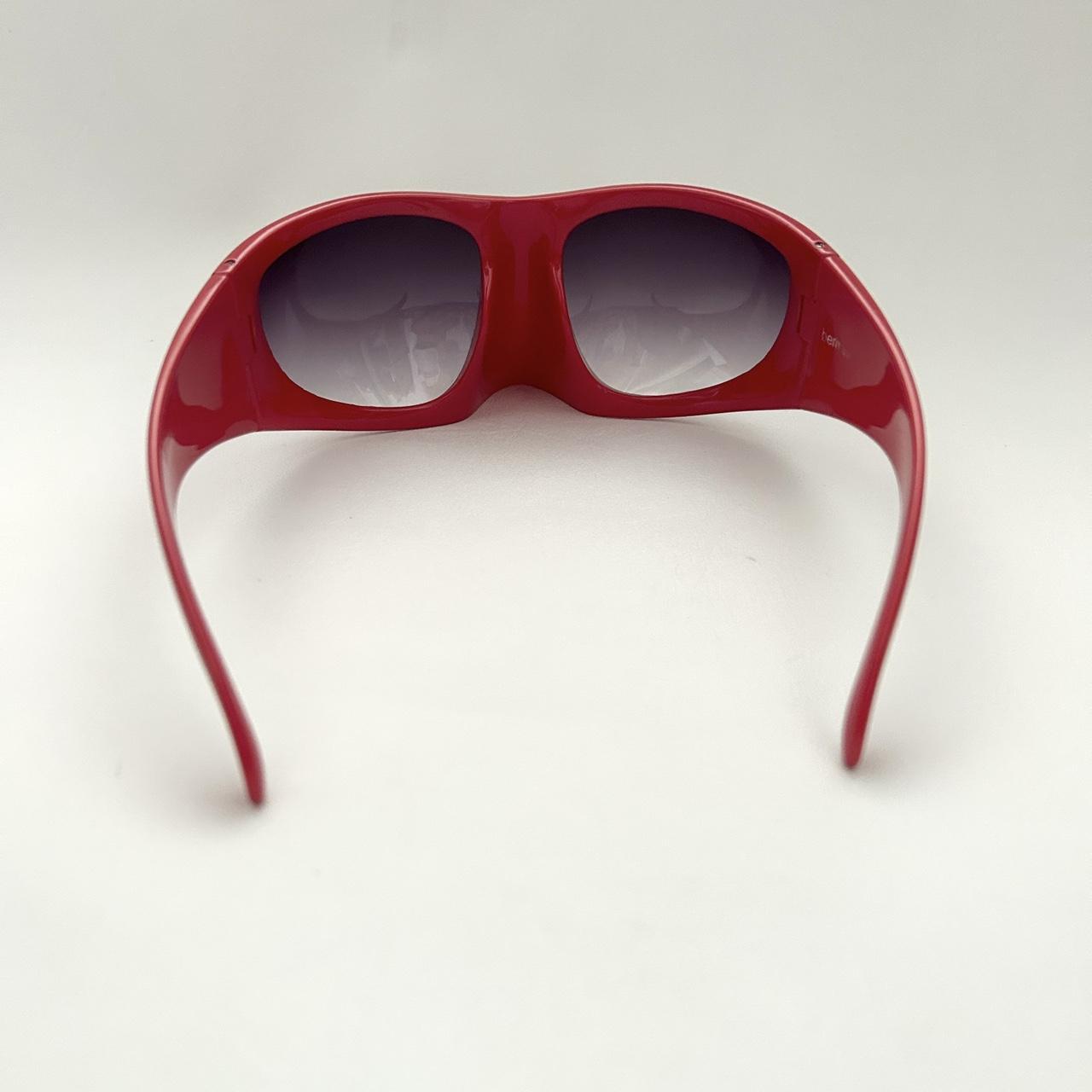 Linda Farrow x Bernhard Willhelm Mask... Depop