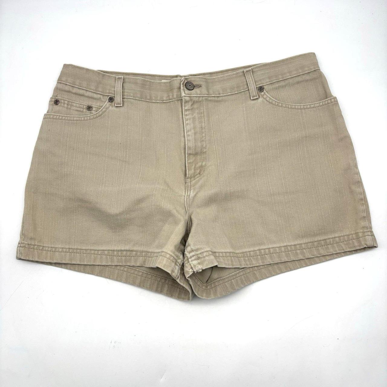 item listed by velvetposter