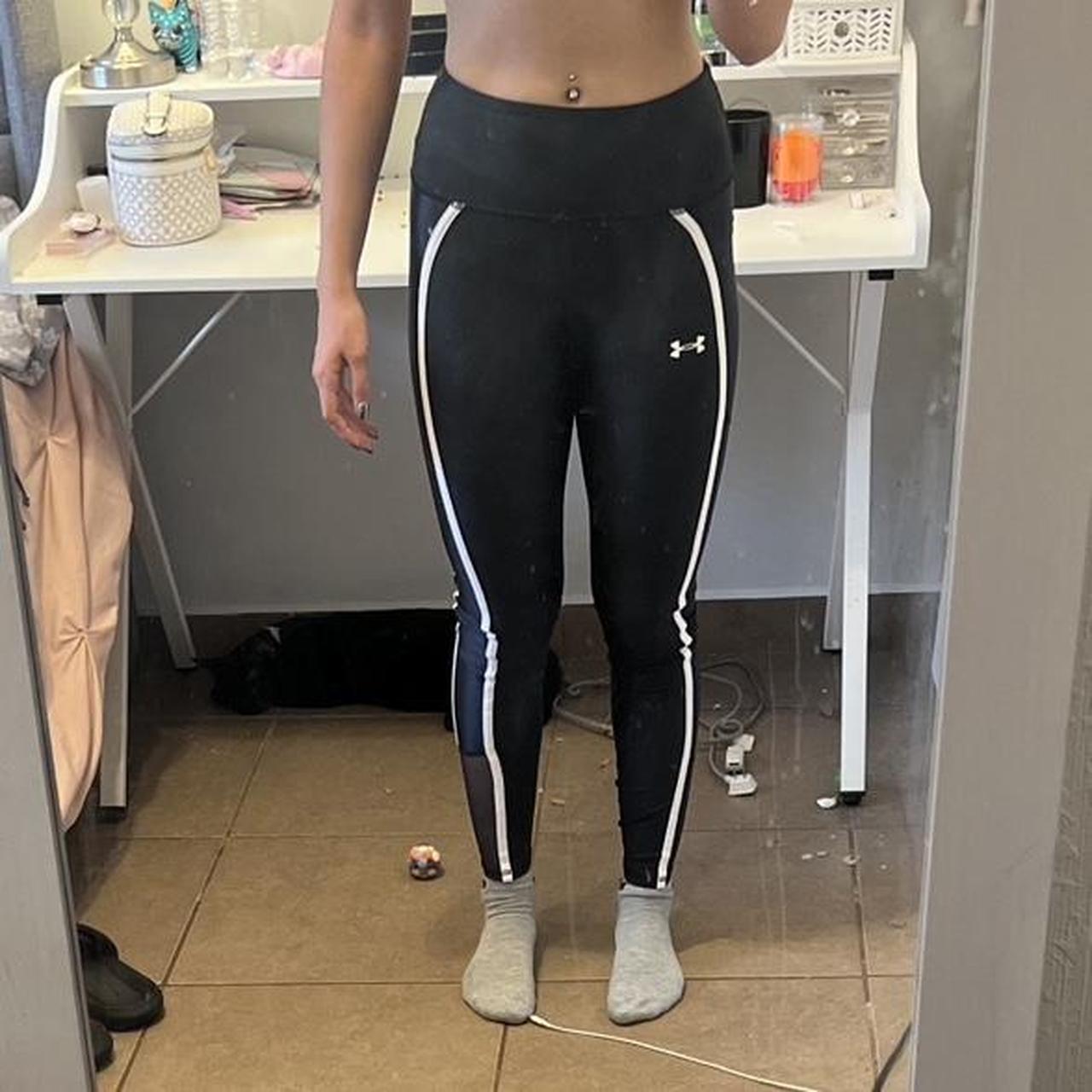 Under armour leggings black/grey and white Size xs - Depop