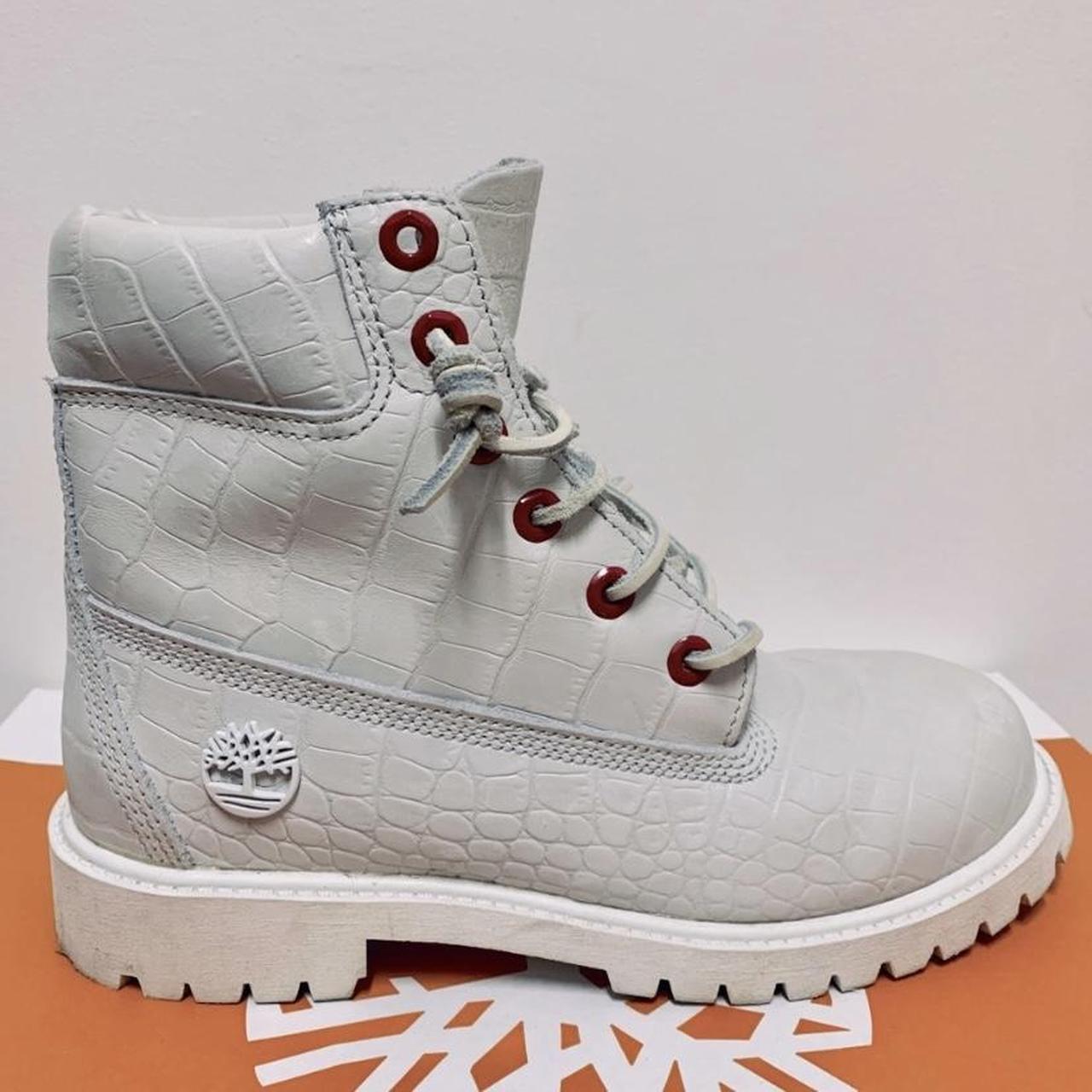 Timberland boots deals white serpent