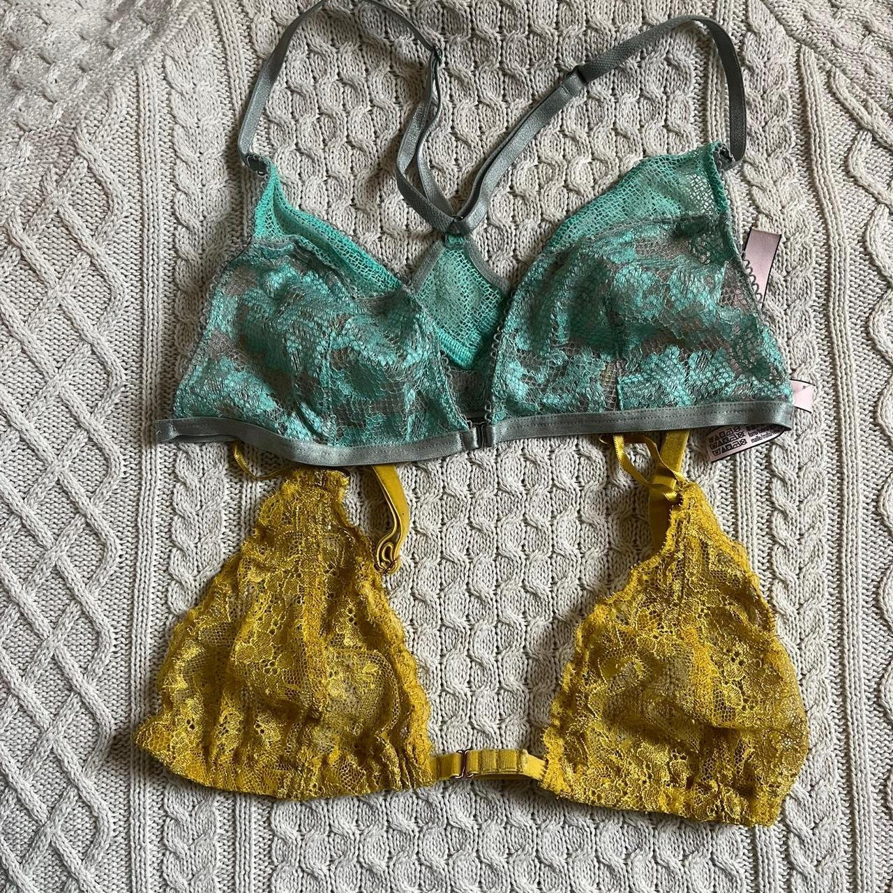 item listed by luvclub2001