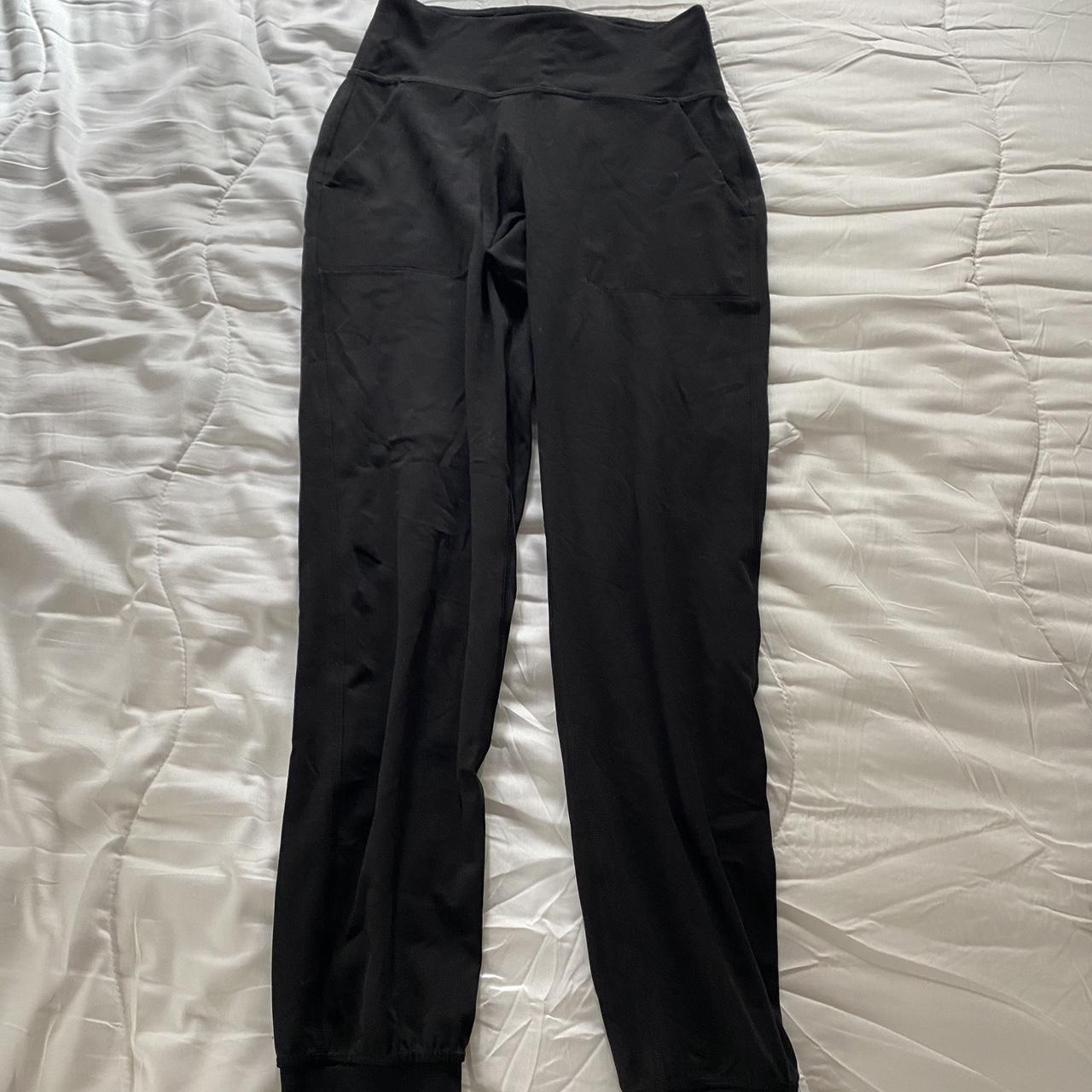 black lululemon legging joggers size 4 - Depop