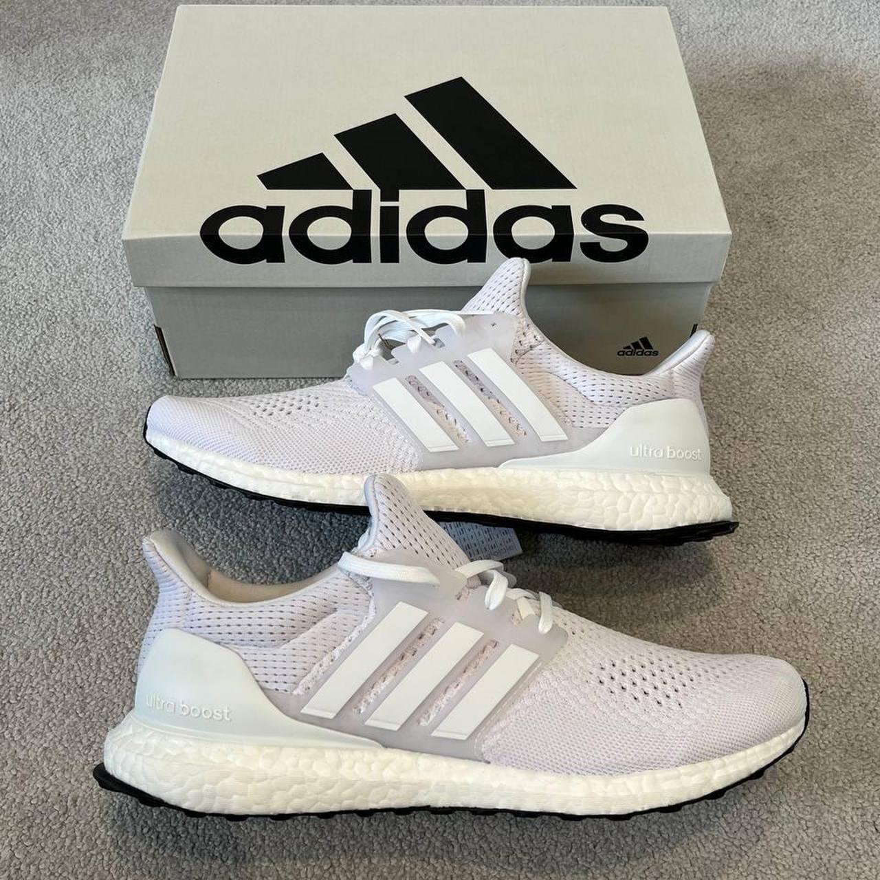 Adidas ultra boost white rainbow zara best sale