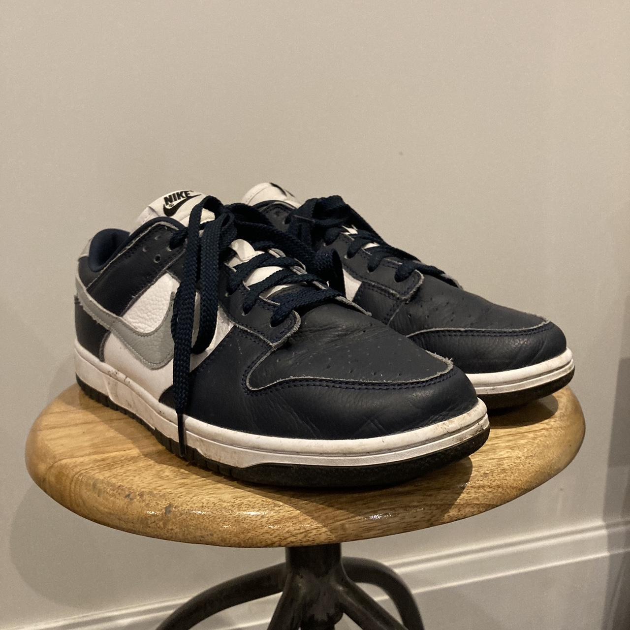 mens nike navy trainers
