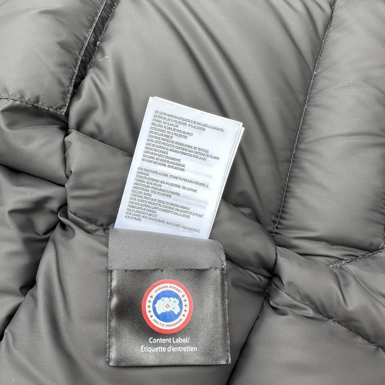 Canada goose gilet Size Medium 100 authentic Like. Depop