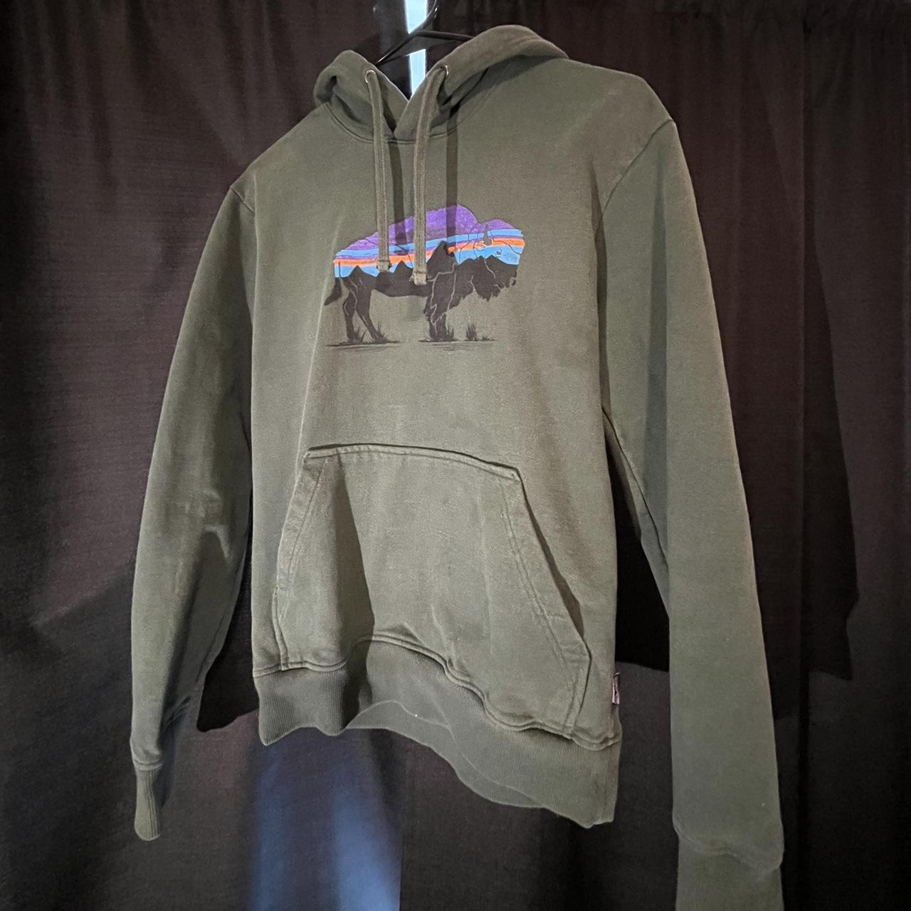 Patagonia hoodie Super great quality on this hoodie Depop