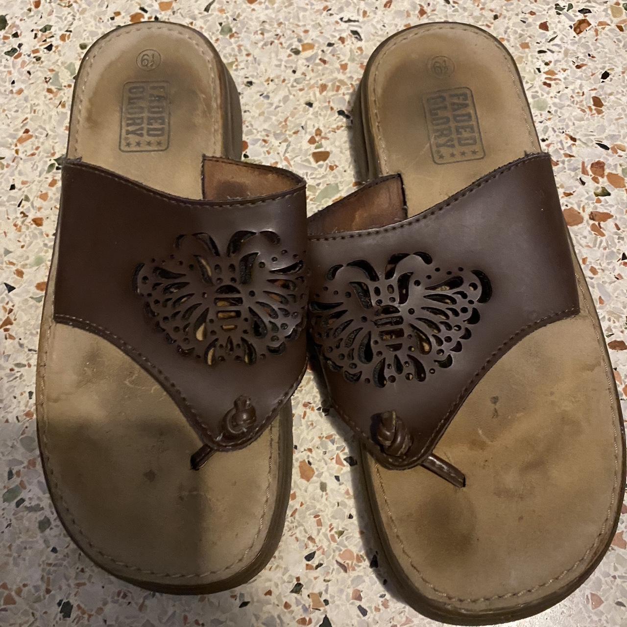 faded glory flip flops mens