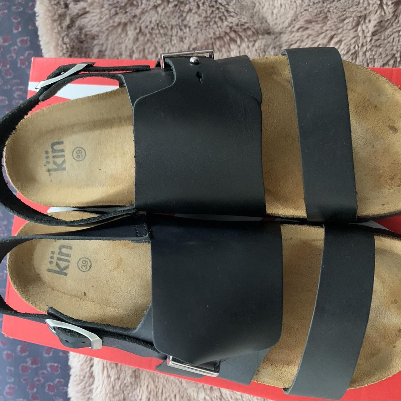 Black Leather John Lewis Kin Footbed Sandals Size 6.... Depop