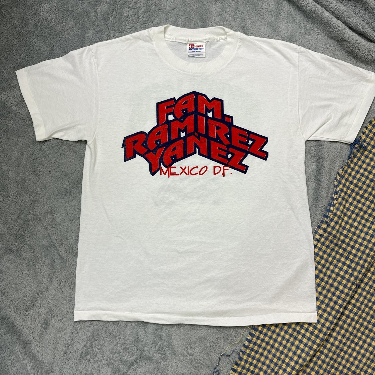 Vintage 90s Hanes HeavyWeight 50/50 Single Stitch T... | Depop 
