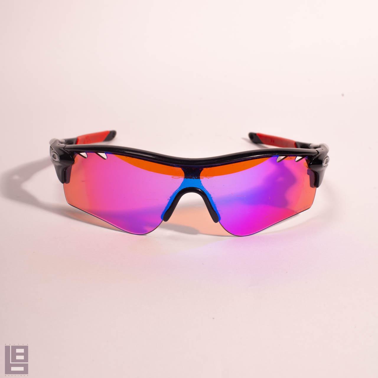 Oakley wrap around best sale