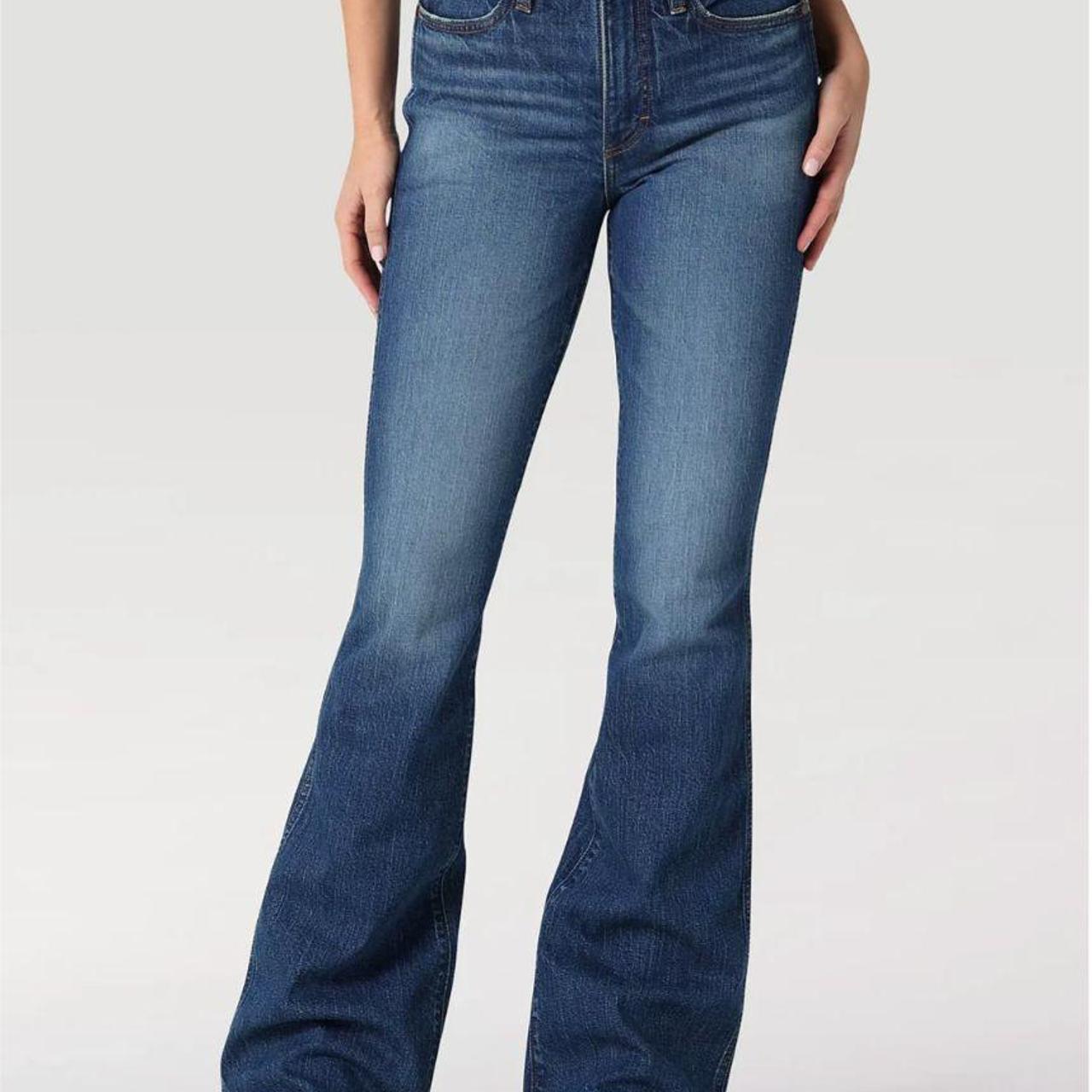 Free People Women's Blue Wrangler Flare Jeans offers Size 28