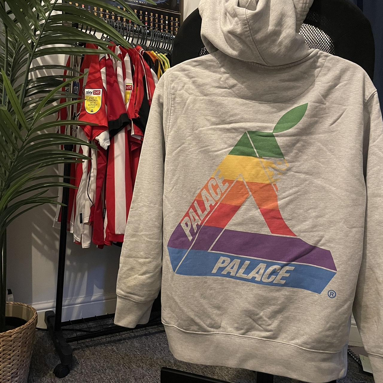 Palace Hoodie Apple Rainbow great condition