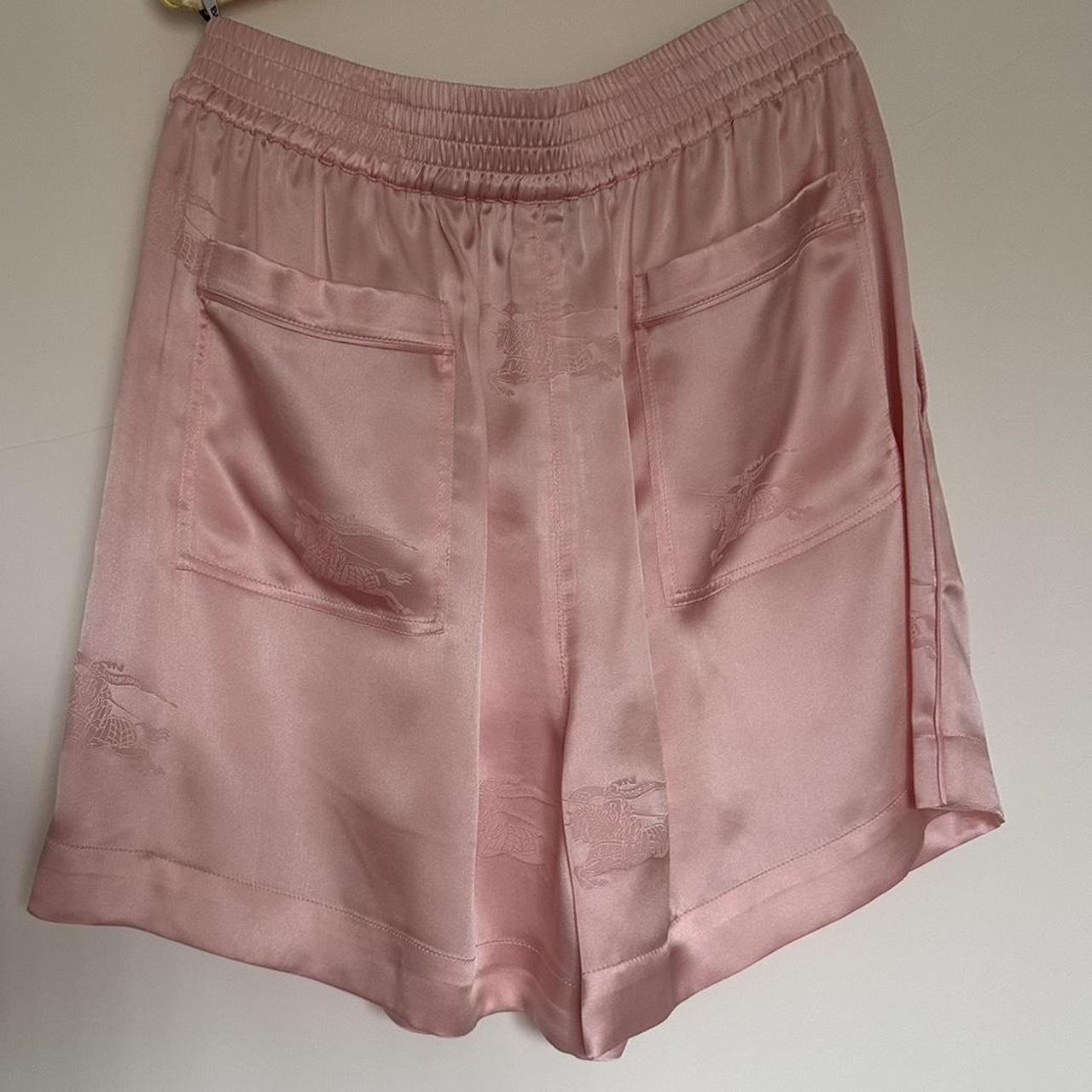 ショートパンツ BURBERRY Women Shorts  Burmudas 8082792CAMEO PINK Pink Drawstring Shorts by Burberry on Sale