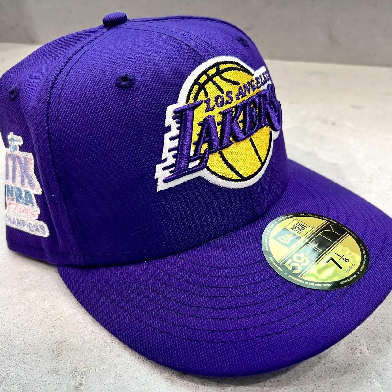 Los Angeles Lakers 17X Champions New Era 59Fifty fitted NBA Cap Hat blue  71/4