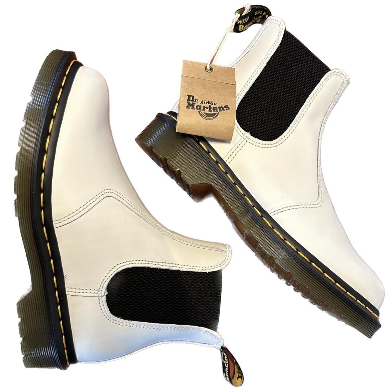 Dr martens chelsea boots best sale size 6