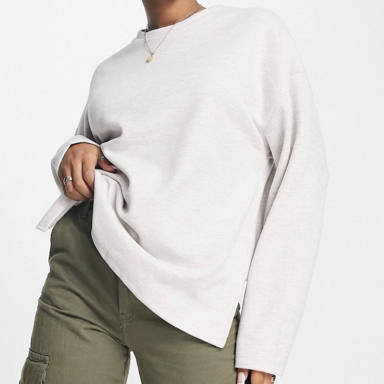 Stradivarius Women's Cream Top Depop