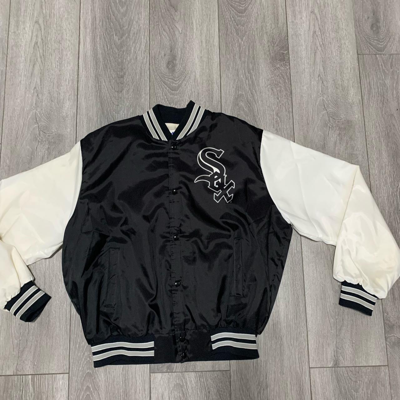 1990s vintage Chicago white sox chalk line... - Depop