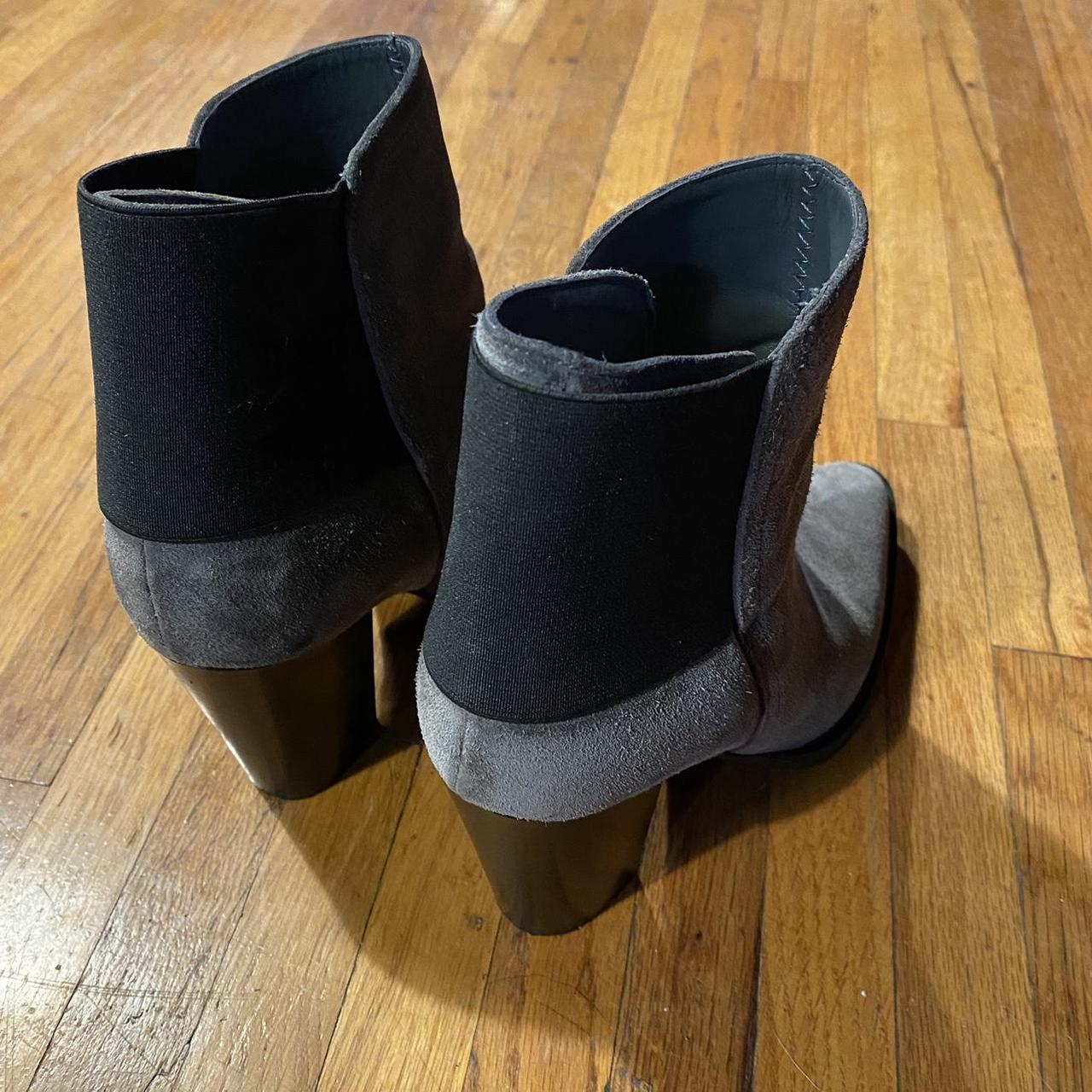 Vince Women's Grey and Black Boots Depop