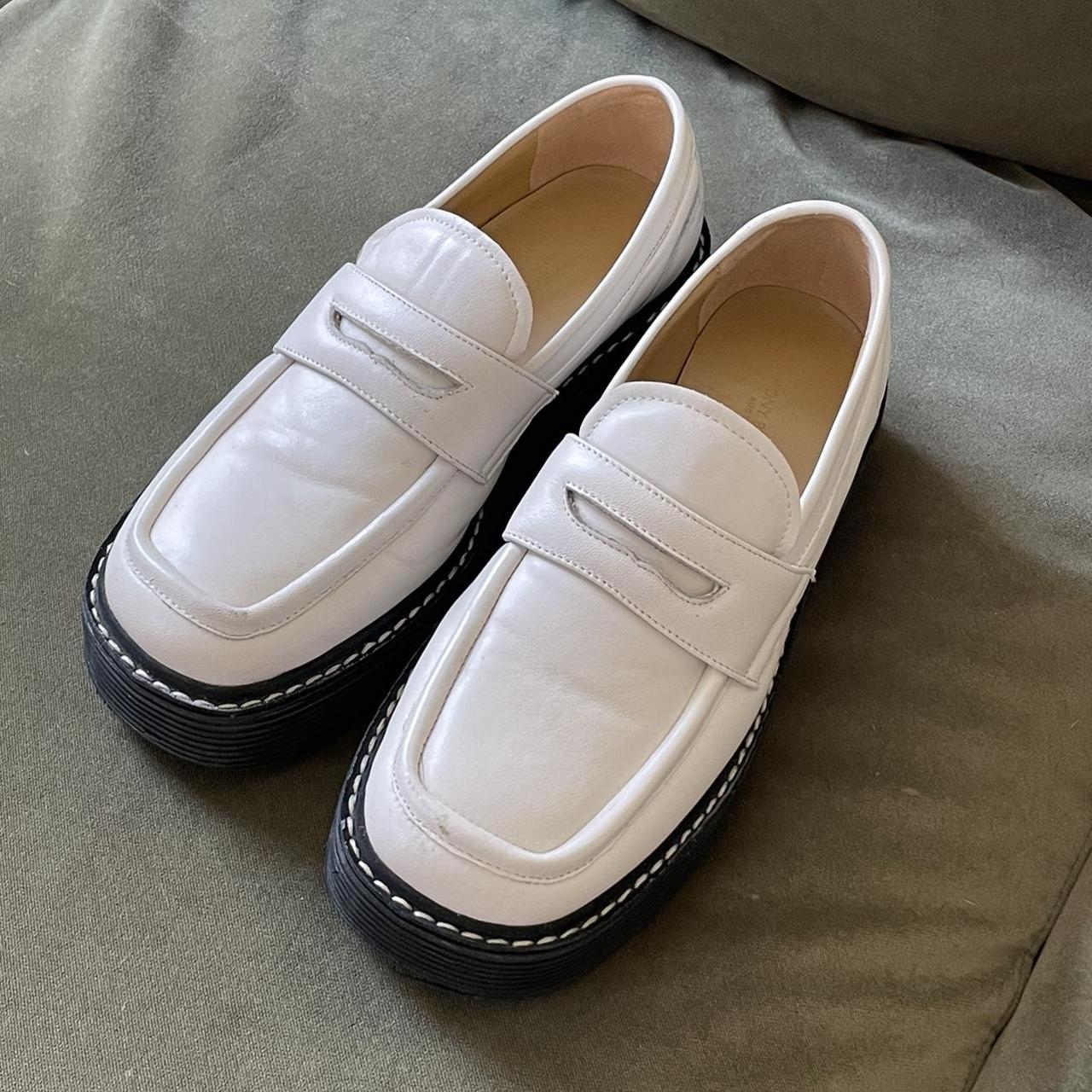 Tony Bianco Women's White and Black Loafers | Depop