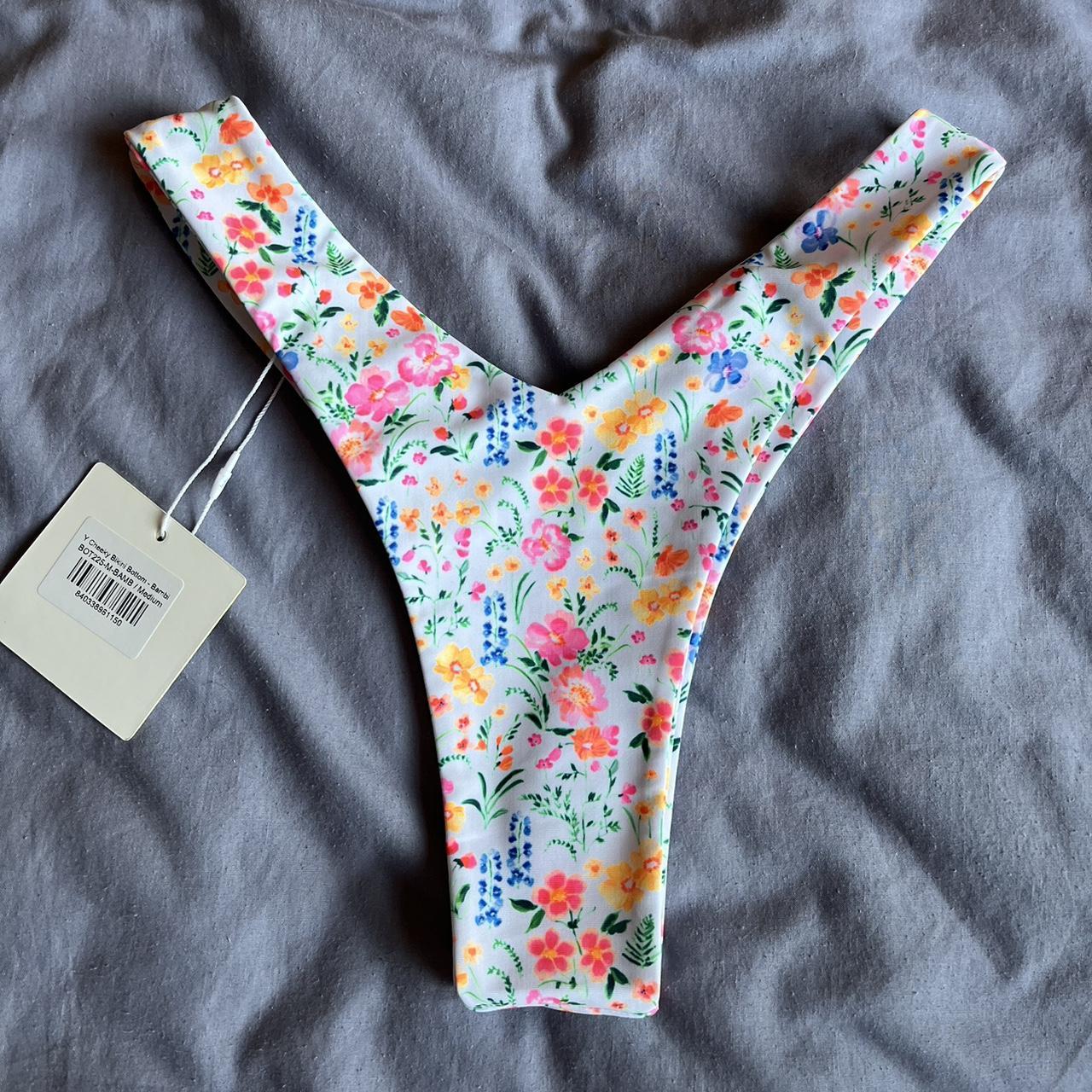 Kulani Kini Cheeky Y Bikini Bottoms Thong Style Depop 2933