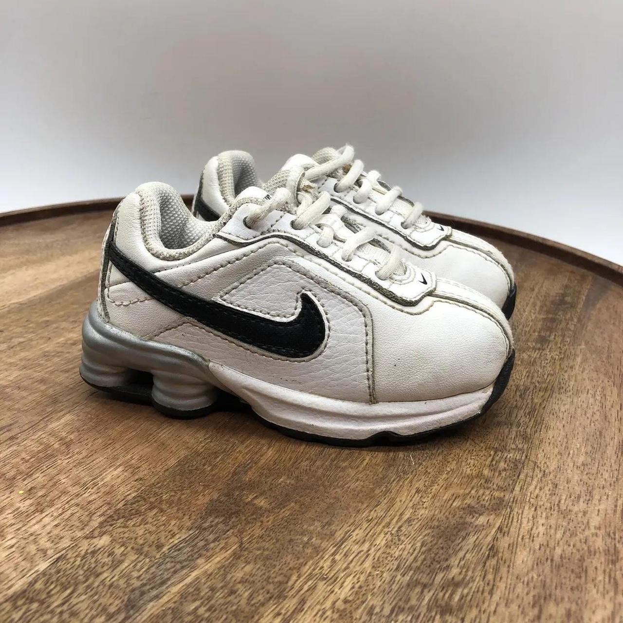white nike shox kids