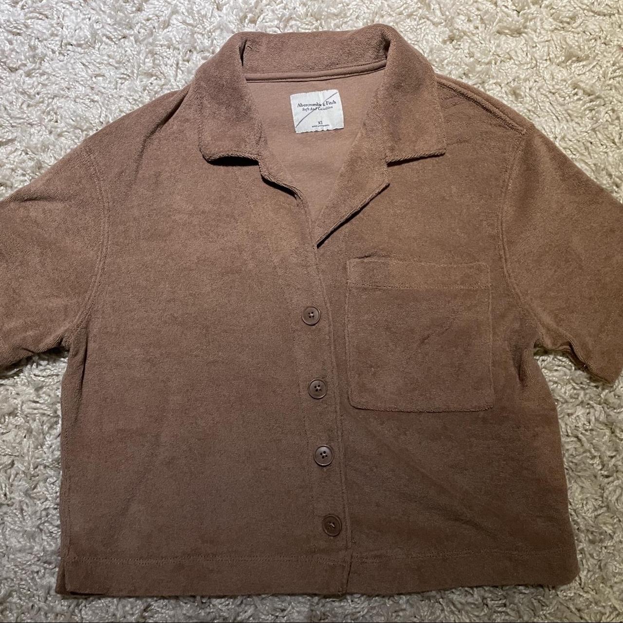 Abercrombie and Fitch Terry Cloth Buttonup Top. Worn... - Depop