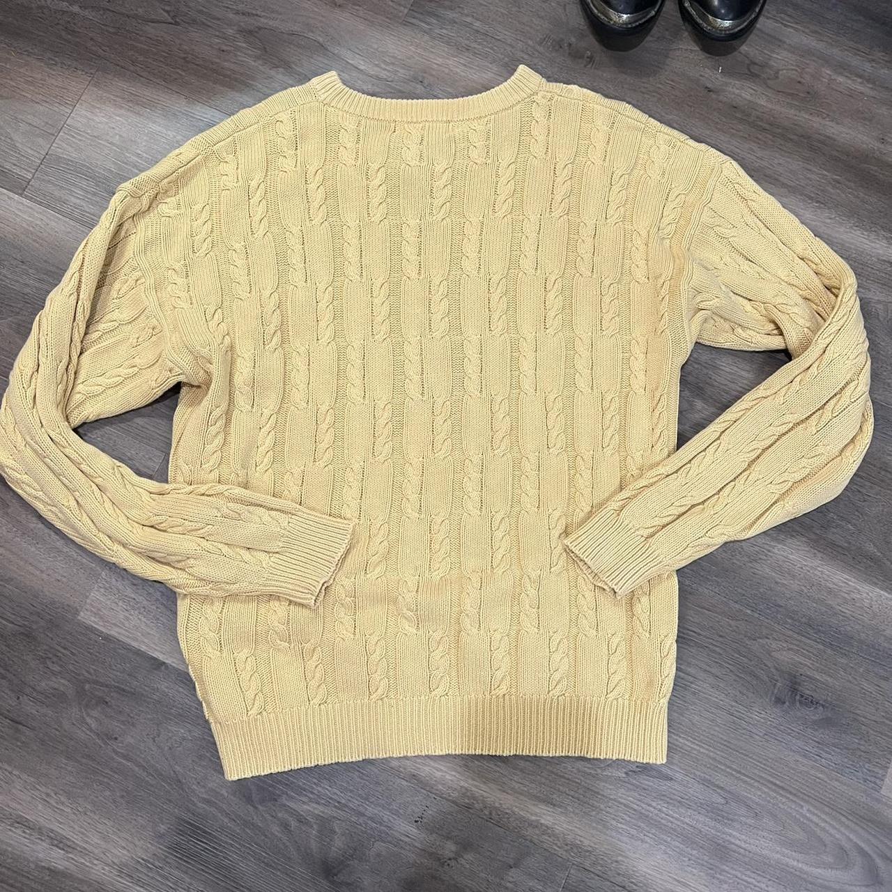 Chaps Women's Yellow Jumper | Depop