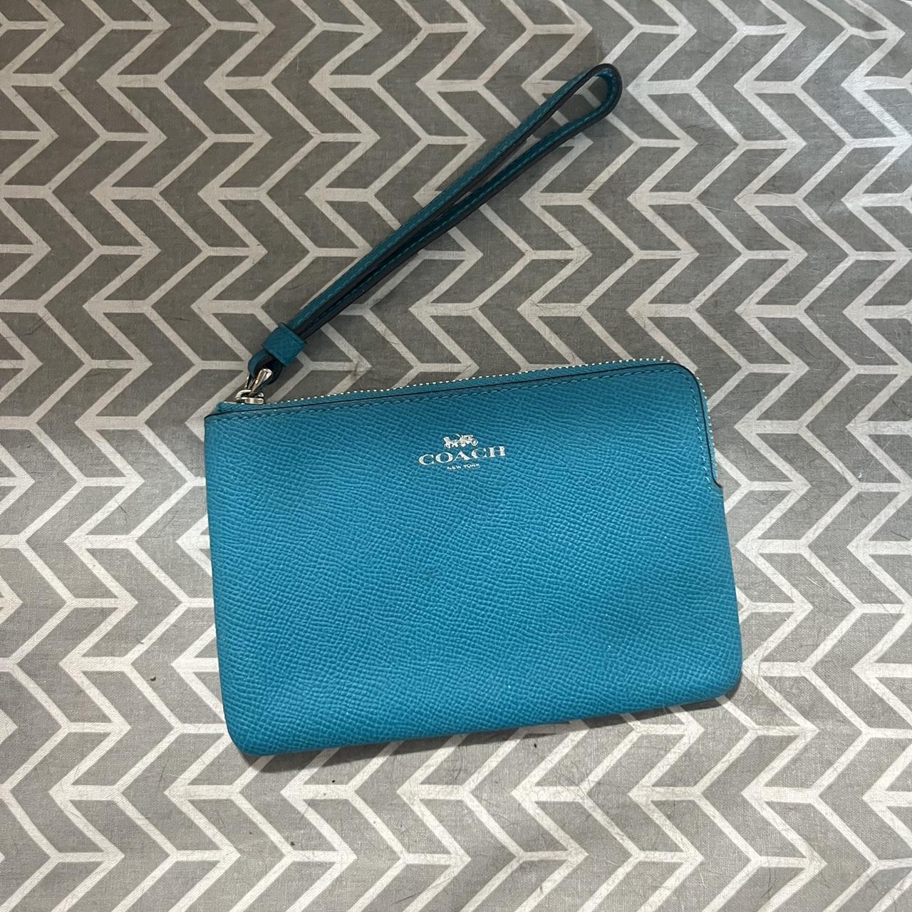 item listed by kmartina