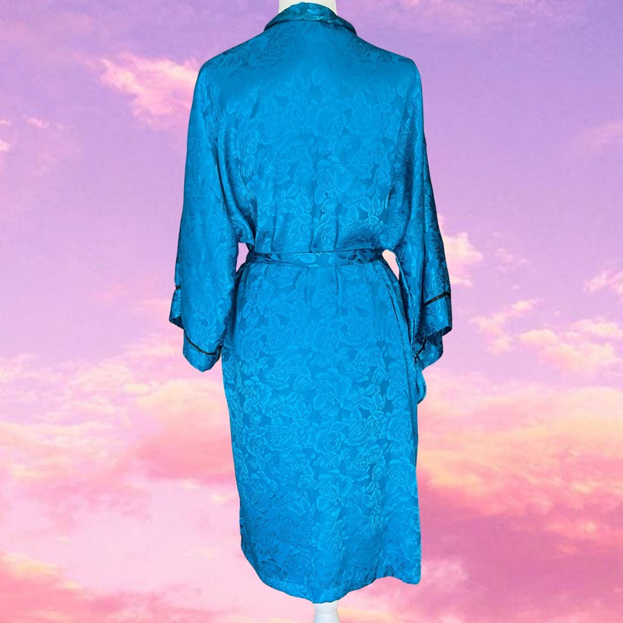 Victoria's Secret Women's Blue Robe Depop