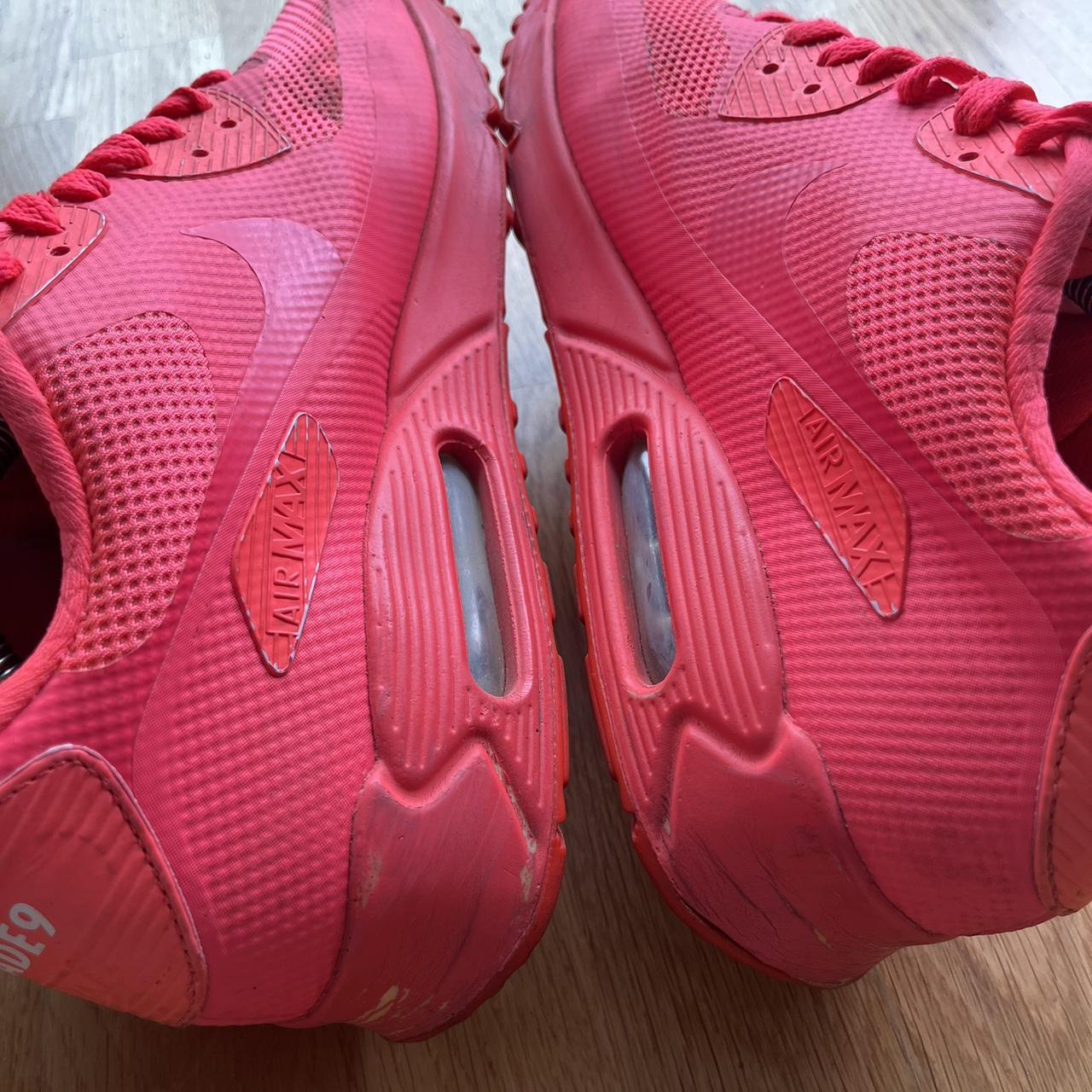 air max 90 hyperfuse pink